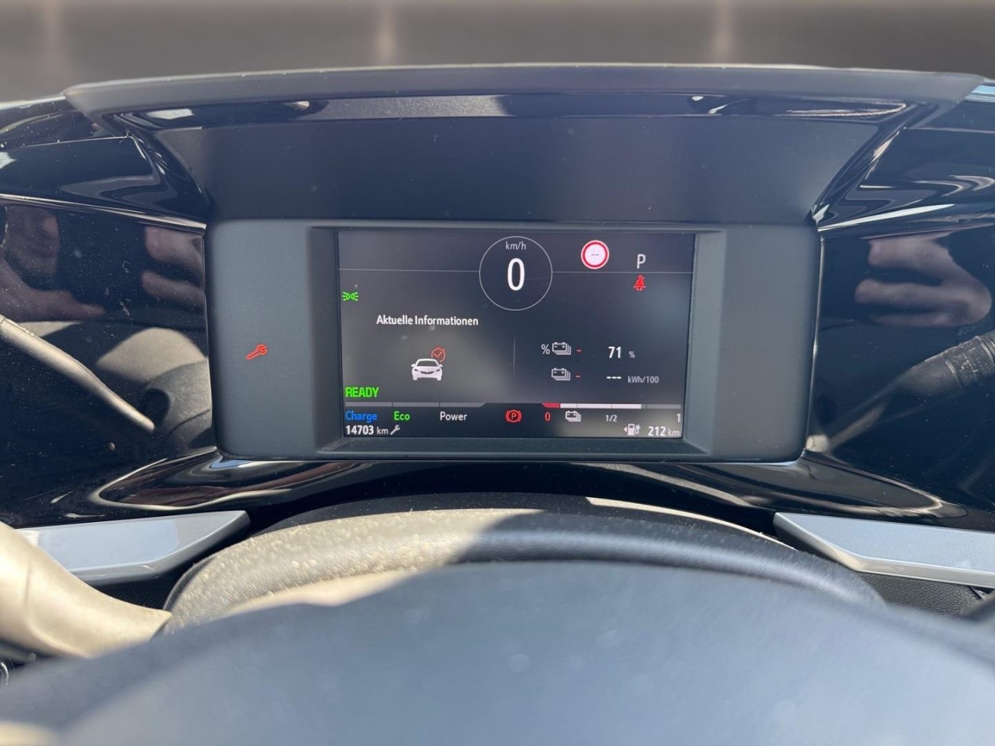Fahrzeugabbildung Opel Mokka e Elegance Digitales Cockpit LED Apple Car