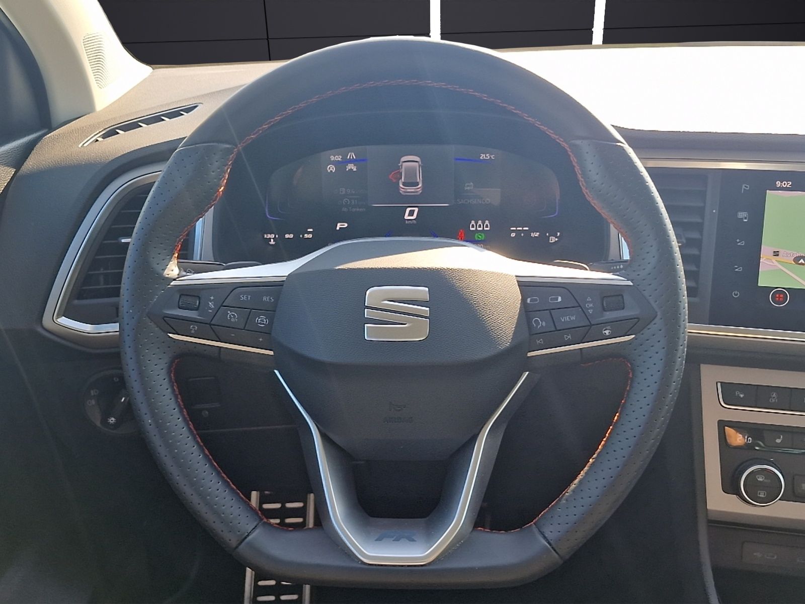Fahrzeugabbildung SEAT Ateca FR 4Drive LED Navi ACC STHZ RFK SHZ