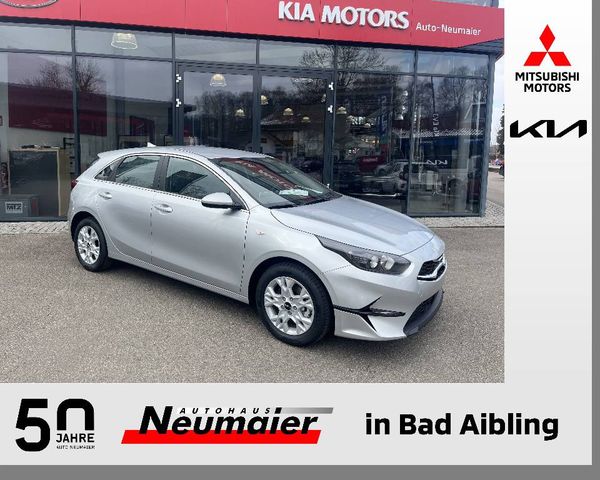 Kia CEED_5 1.5T 140 DCT7 VIS KOMF+