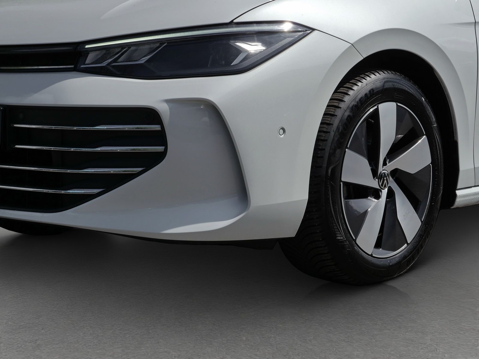 Volkswagen Passat - Bild 13