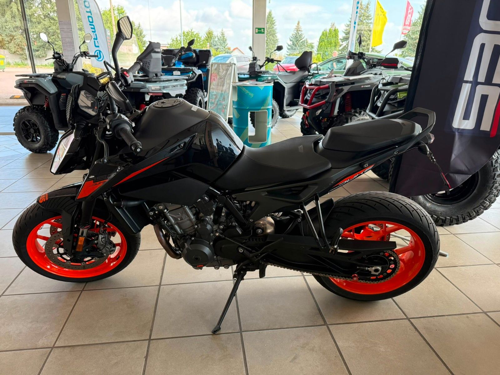 Fahrzeugabbildung KTM DUKE 790
