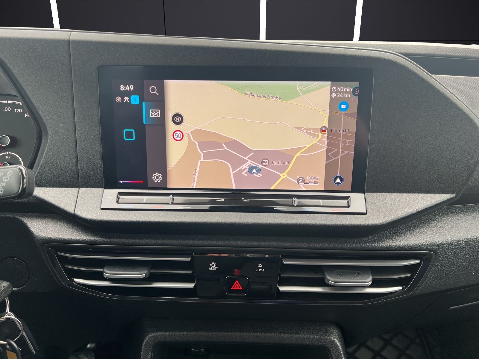 Fahrzeugabbildung Volkswagen Caddy Maxi TDI Life Standhzg. LED AHK Navi GRA P