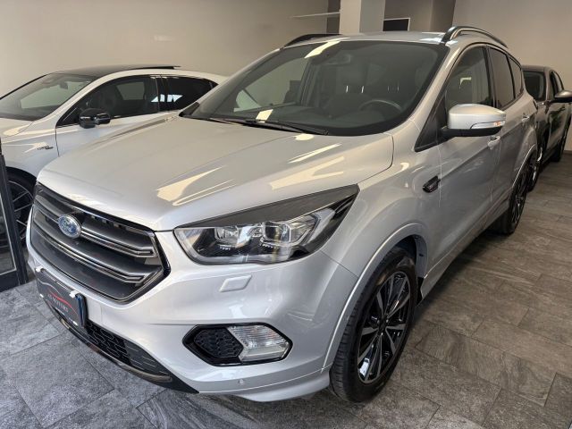 Ford Kuga 1.5 TDCi 120 CV 2WD ST-Line X GAR.12 M