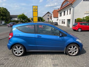 Bild 2 Mercedes-Benz A 170 A -KLASSE KLIMA ALLWETTERREIFEN BREMSE NEU