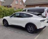 Ford Mustang Mach-E Emotor Extended Range 216kW, ... - Ford Mustang Mach-E von privat