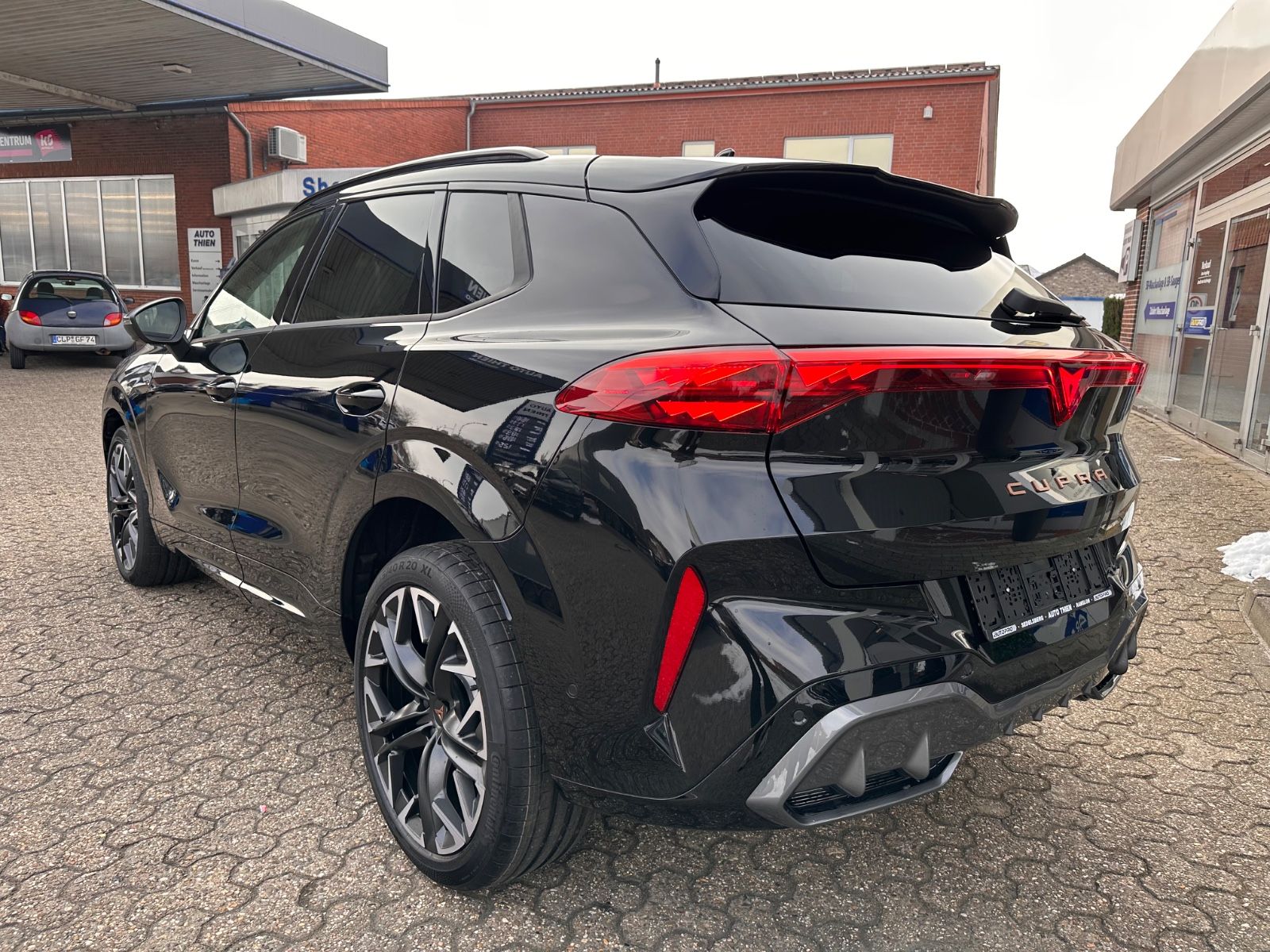 Fahrzeugabbildung CUPRA Terramar 2.0 TSI 4Drive VZ DSG Pano/ACC/AHK/NAVI