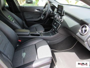 Mercedes A 160 - 11