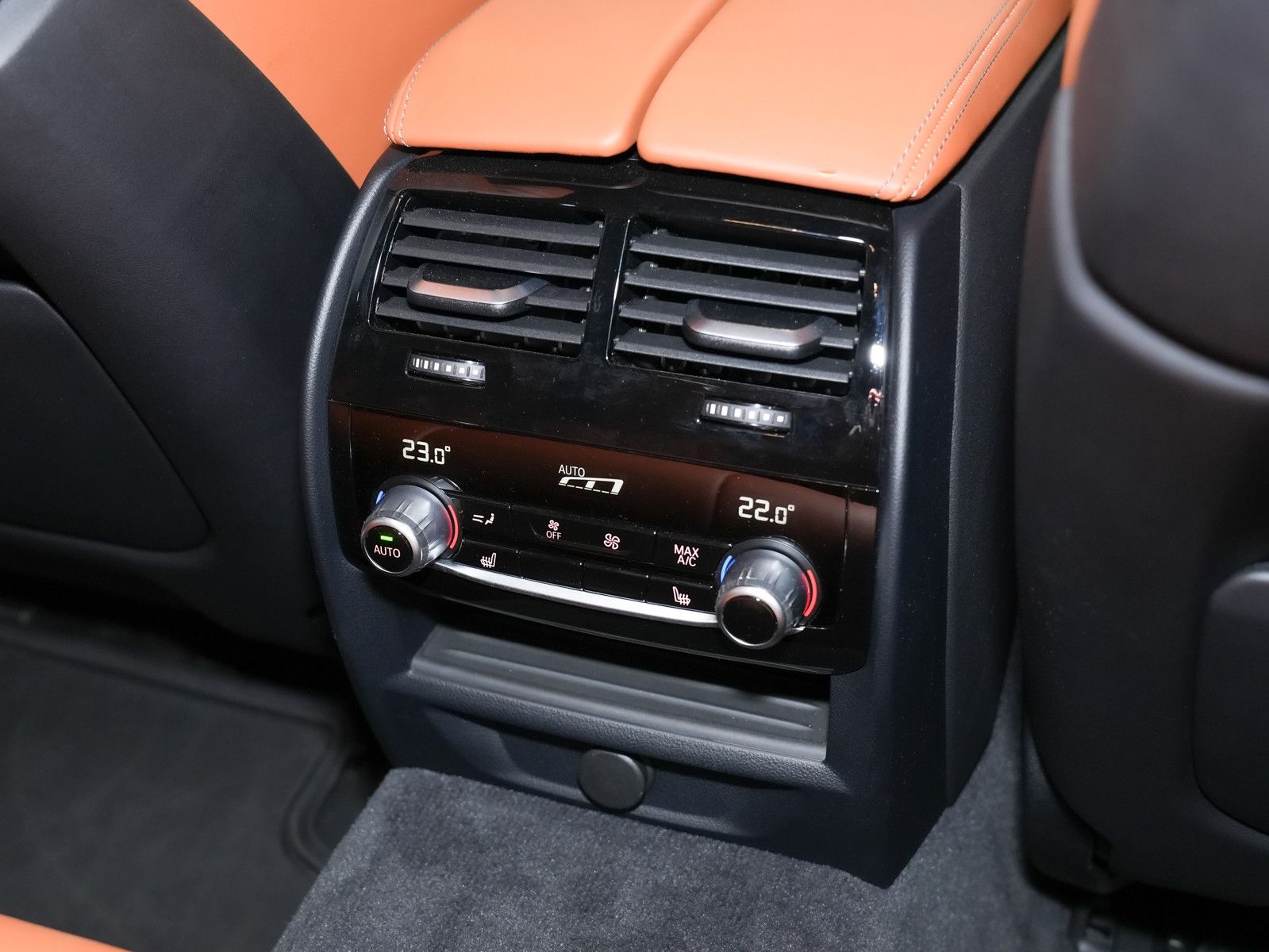 Fahrzeugabbildung BMW M5 Competition - Keramik|Multifktstz|DriversPack