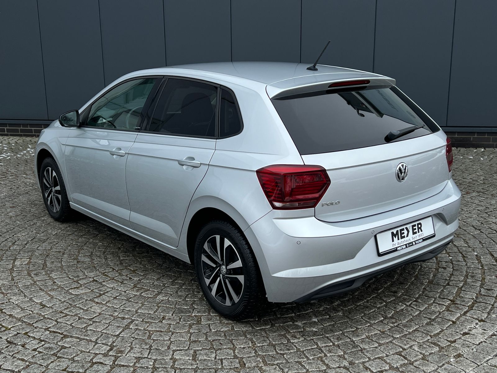 Fahrzeugabbildung Volkswagen Polo IQ.DRIVE 1.0 TSI *AppConnect, Tempomat, Sit
