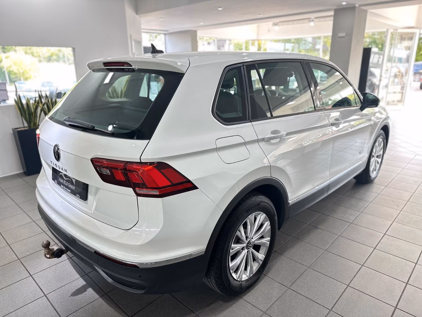 Volkswagen Tiguan 2.0 TDI AHK|2.Hand|Klimaaut.|PDC|Garantie
