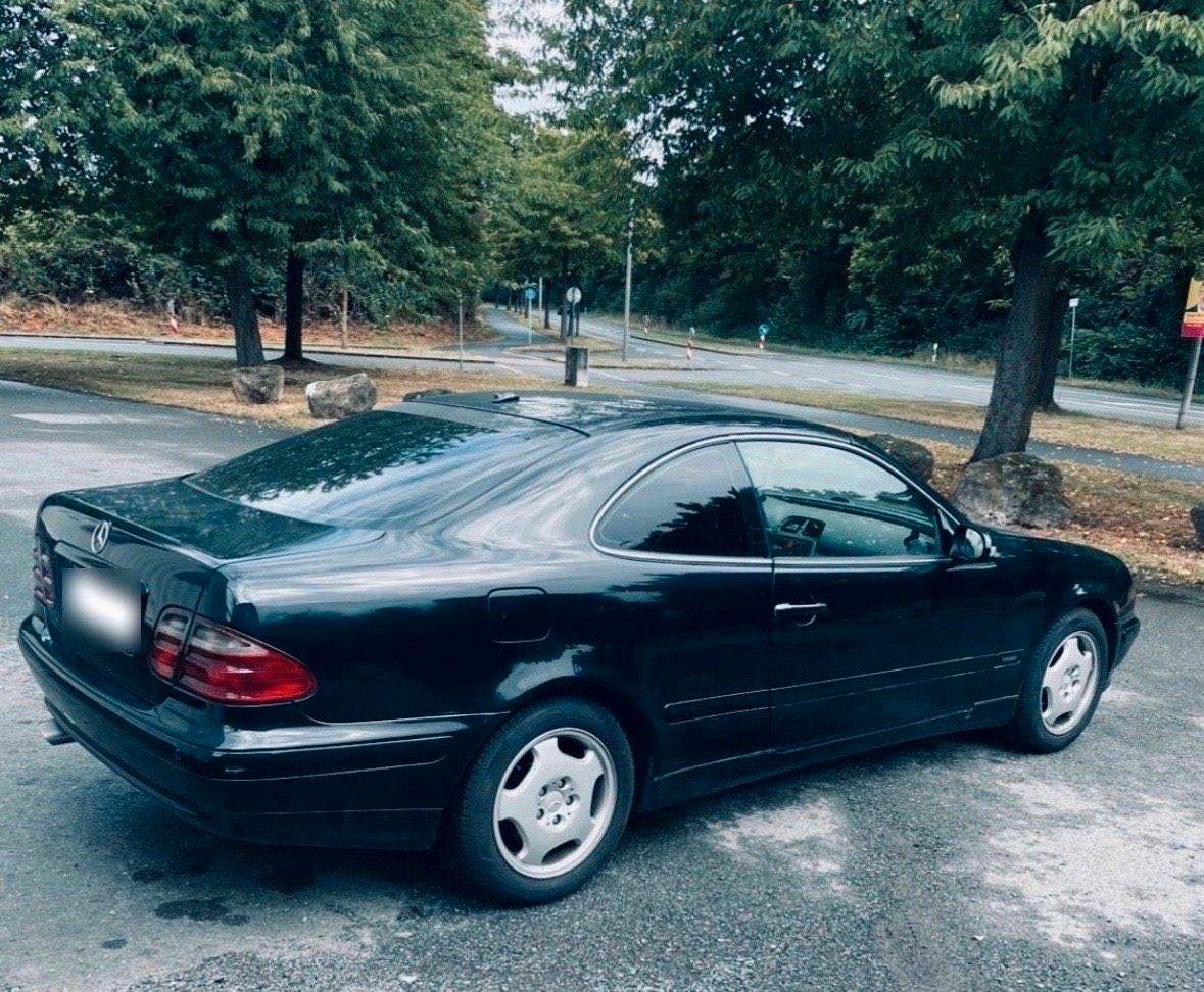 Mercedes-Benz CLK 200