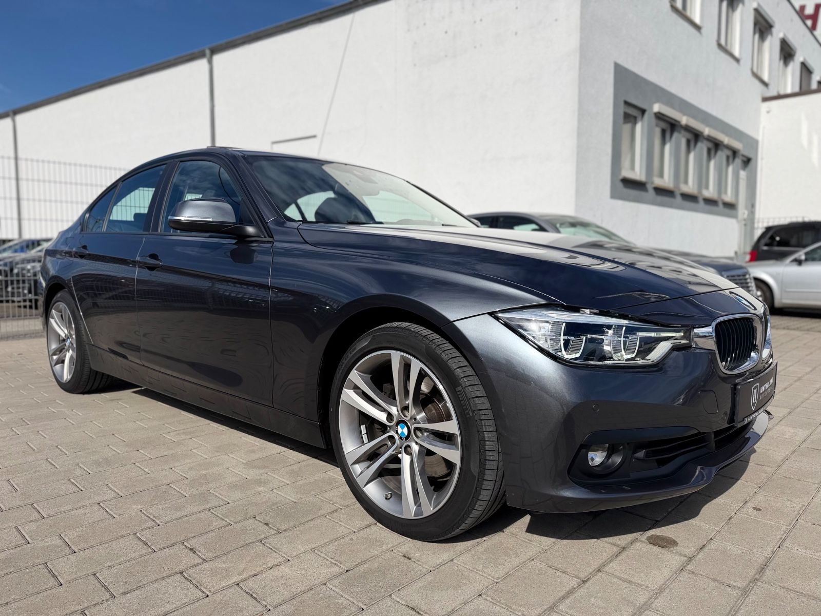 BMW 330 d xDrive Limo |LED|NAV-PROF|HuD|GSHD|RFK|AHK
