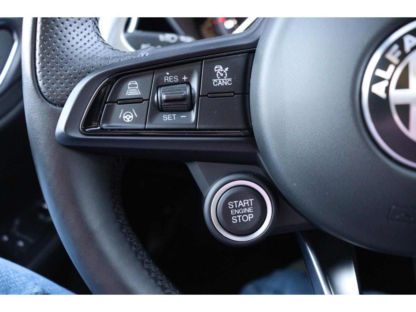 Alfa Romeo Giulia VELOCE 2.0 TURBO 16V 280 PS AT TECHNOLOGI, миниатюра 19