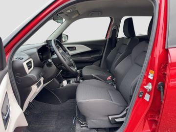 Fotografie 9 des Suzuki Swift Club Hybrid