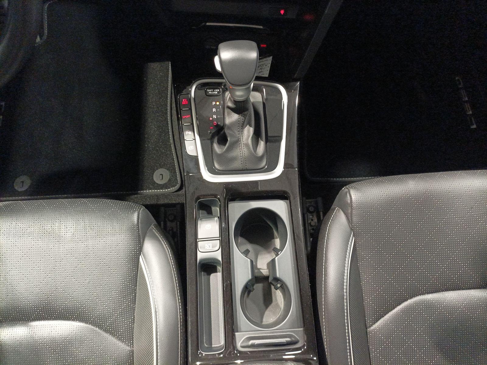 Kia Ceed 1.6 PHEV Platinum Ed LED|Navi|Leder|Kamera