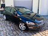 Volvo V60 2.4 T6 PHEV AWD Momentum +AHK+BI-XENON+NAVI+ - Volvo Hybrid (Diesel/Elektro)