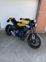 Yamaha XSR 900 60th Kenny Roberts Edition TOP Zustand - YAMAHA GELB