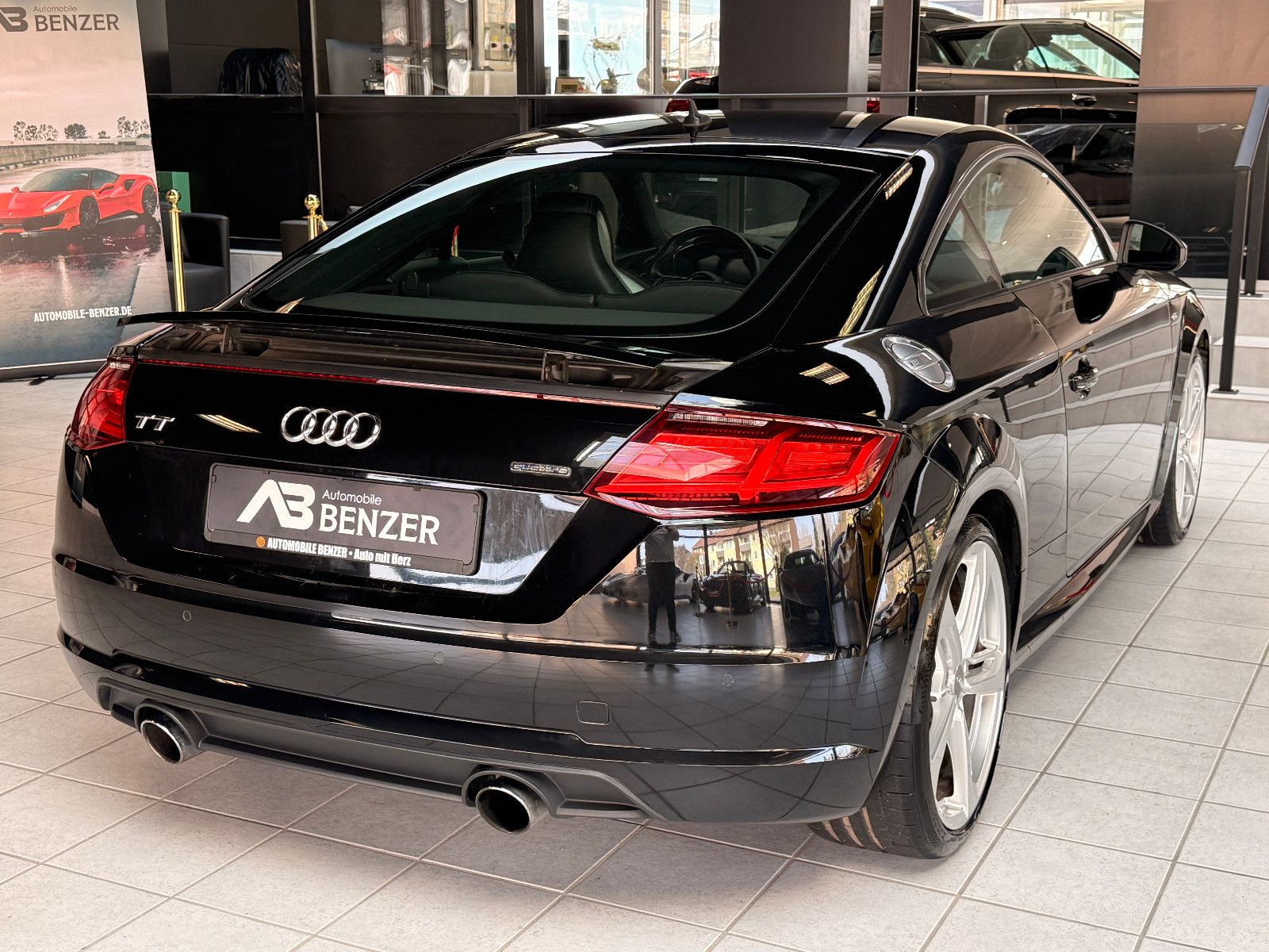 Fahrzeugabbildung Audi 2.0 TFSI quattro/S-LINE/AUTOMATIK/RS-SITZE/LED