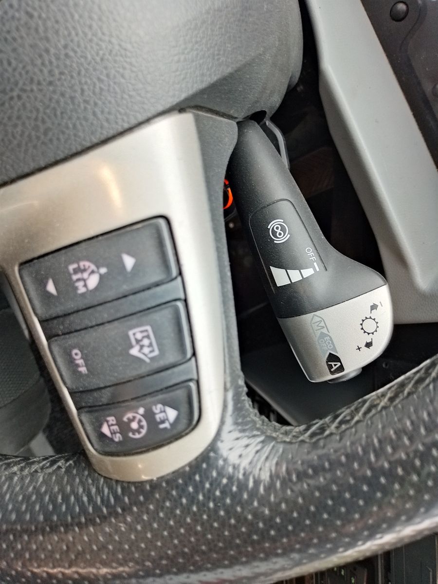 VANHOOL  2019 - Image 17 of 50