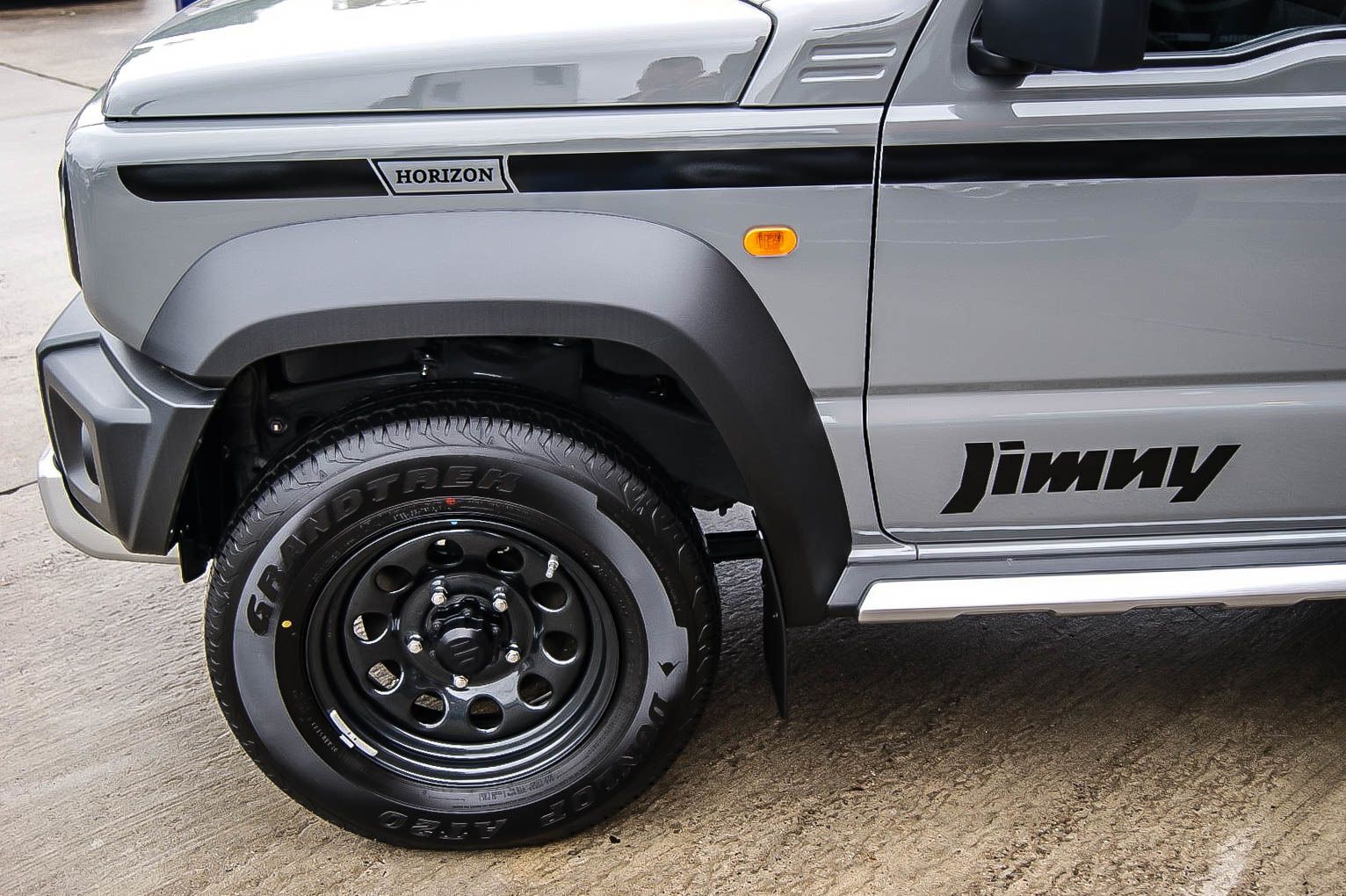 Fahrzeugabbildung Suzuki Jimny 1.5 Horizon Limited Edition 900 NFZ