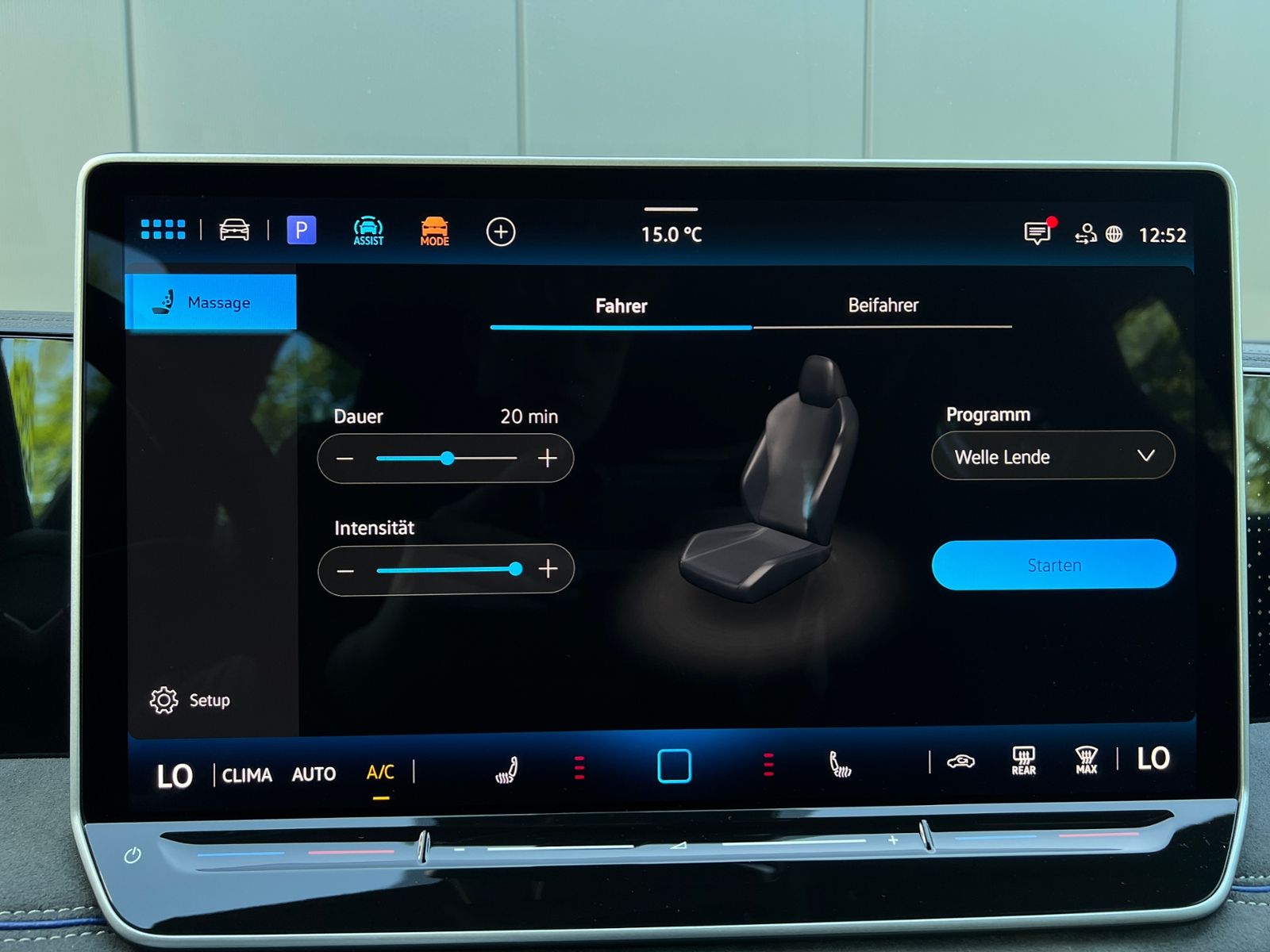 Fahrzeugabbildung Volkswagen Tiguan R-Line 1.5 eTSI DSG *AHK, IQ.Light, ACC,