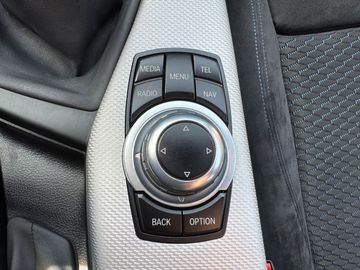 BMW 118i M Sport Shadow Line LED Navi Klima SHZ