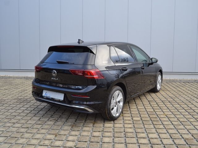Golf VIII 1.5 eTSI DSG Energy AHK/PLUS-PAKET/LED