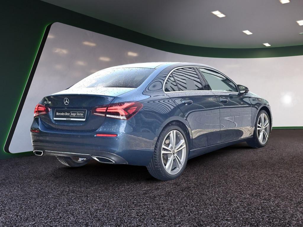 Mercedes-Benz A 250 Limo Progressive PANO MULTIB. LED 360° SHZ