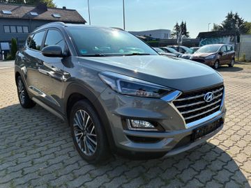 Hyundai TUCSON - 10