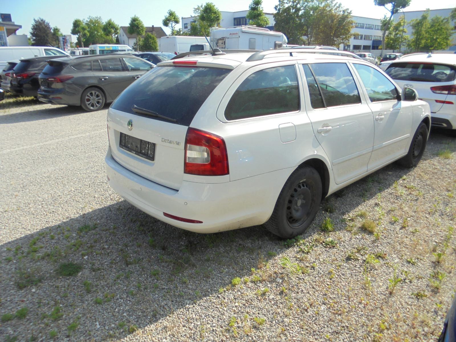 Skoda Octavia 2013 — engine 1.390 cm³, 122 HP (90kW)