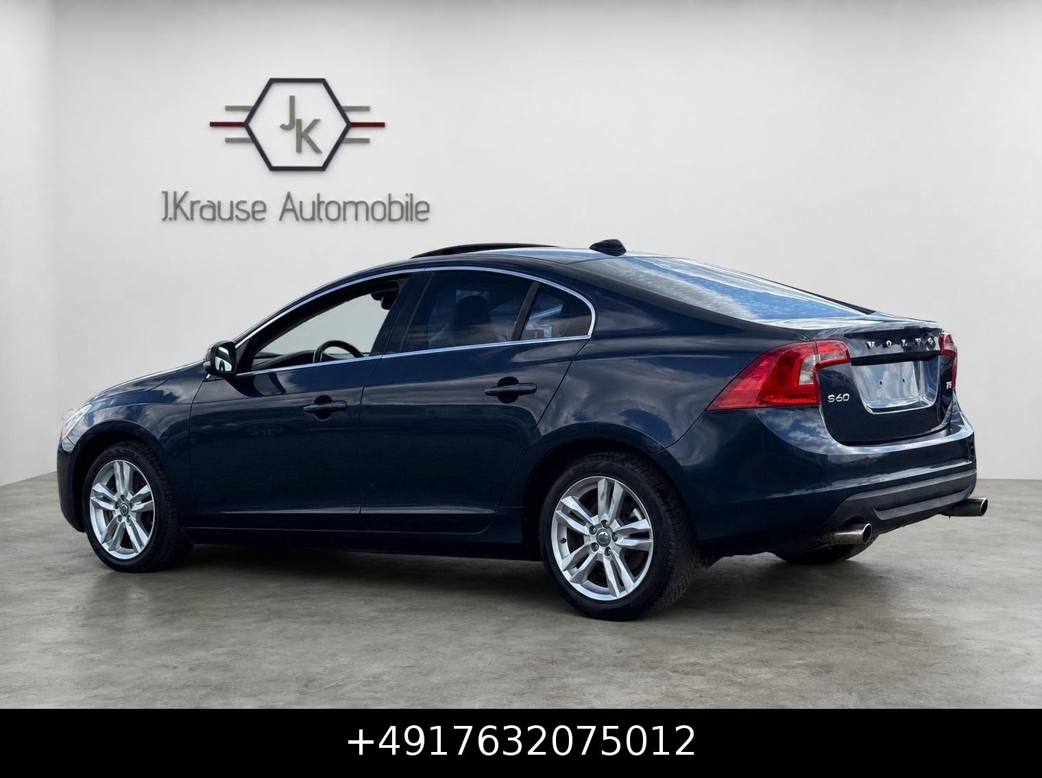 Volvo S60 T5 2.5 Turbo 254 ch BVA – Summum – Cuir – Toit ouvrant – 86 771 km