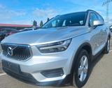 Volvo XC40*D3*Geartronic*Navi*LED*PDC*AHK - silberne Volvo XC40