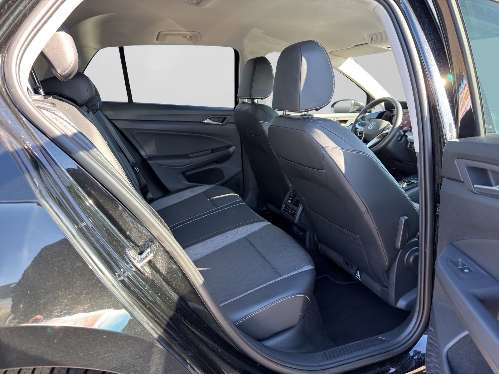 Volkswagen Golf - Bild 6
