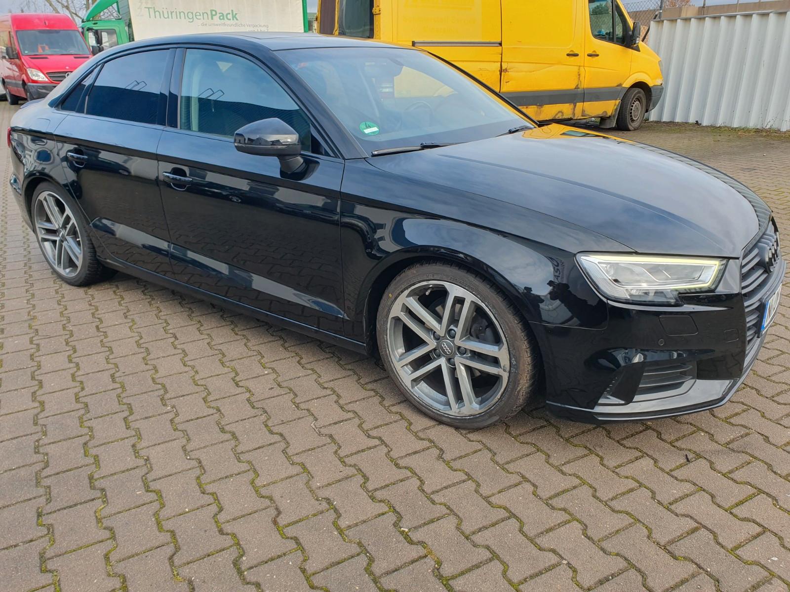 Audi A3 Limousine 35 TFSI Sport  Panorama Dach