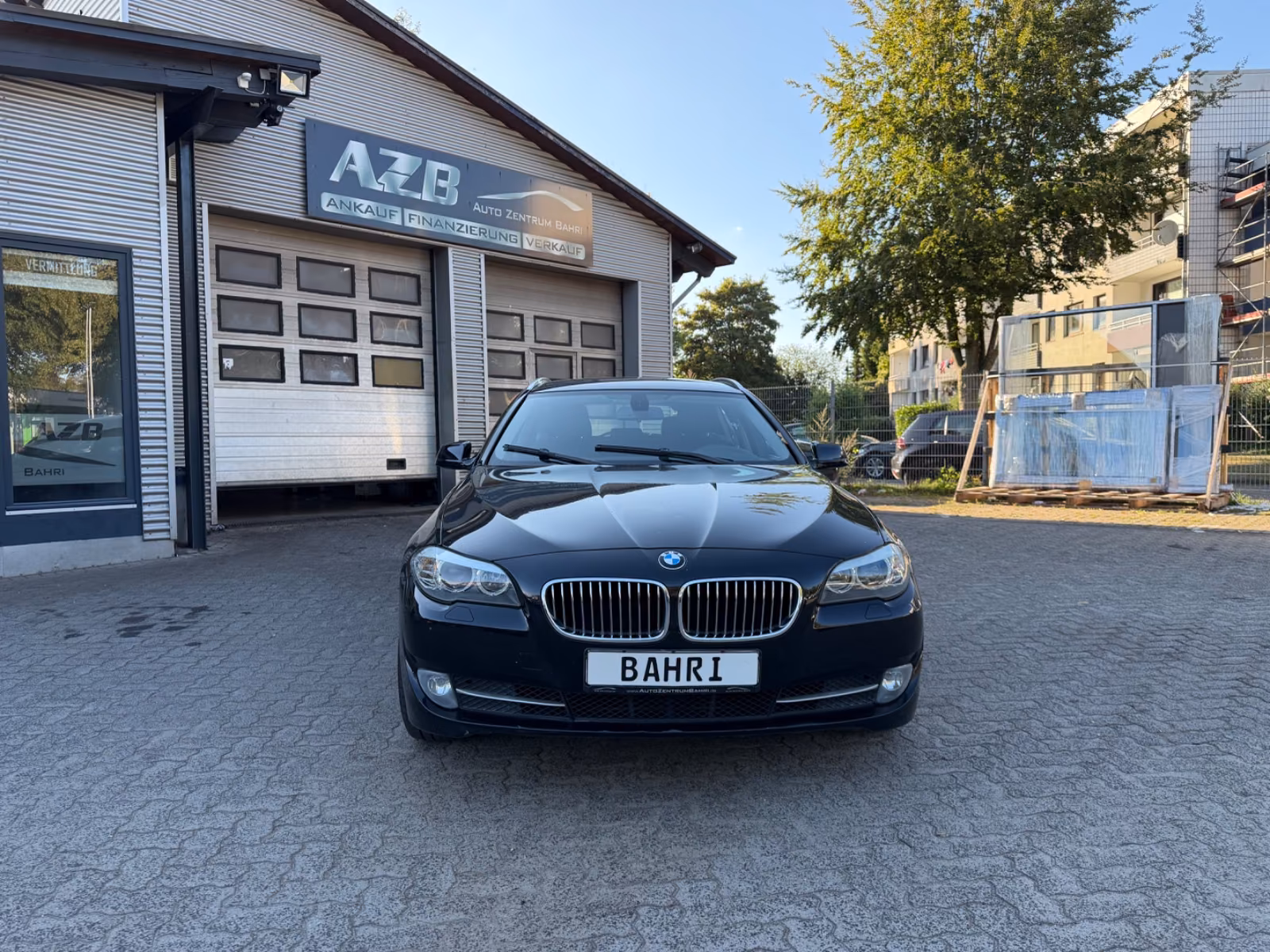 BMW 520 i *Leder*Standheizung mit FB*Xenon*1.Hand*