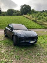 Porsche Macan S  - Porsche Macan in Leverkusen