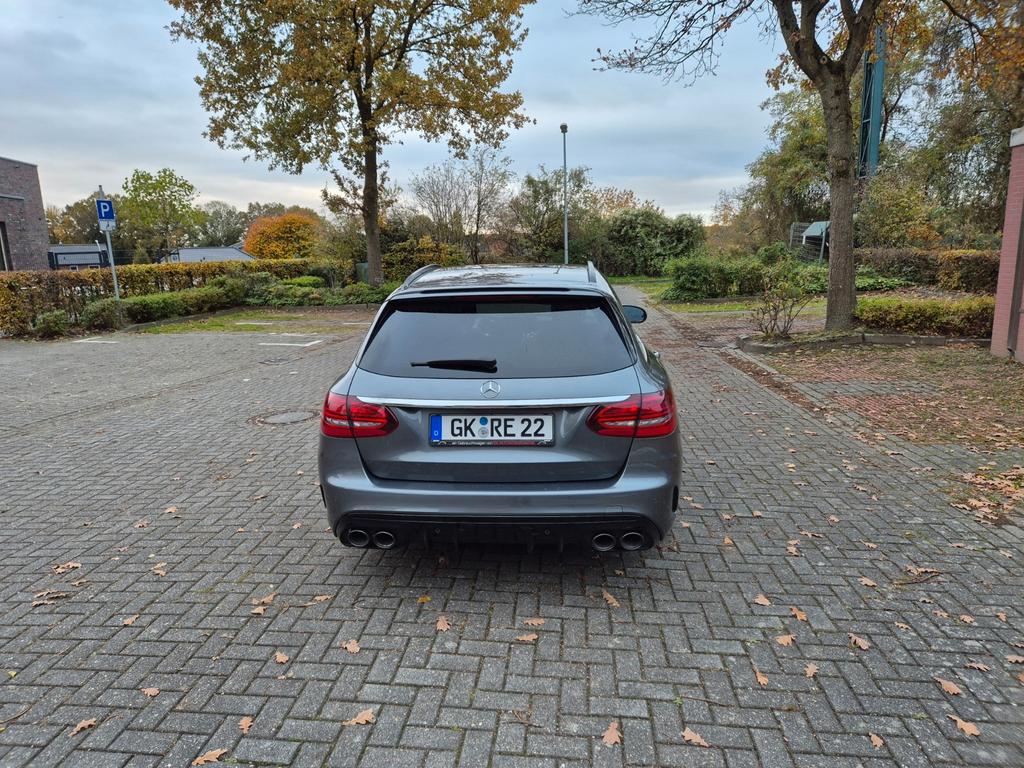Mercedes-Benz C 43 AMG