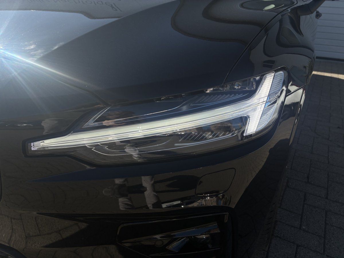 Volvo V60 - Bild 2