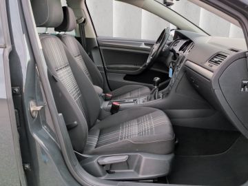 Volkswagen Golf - 7