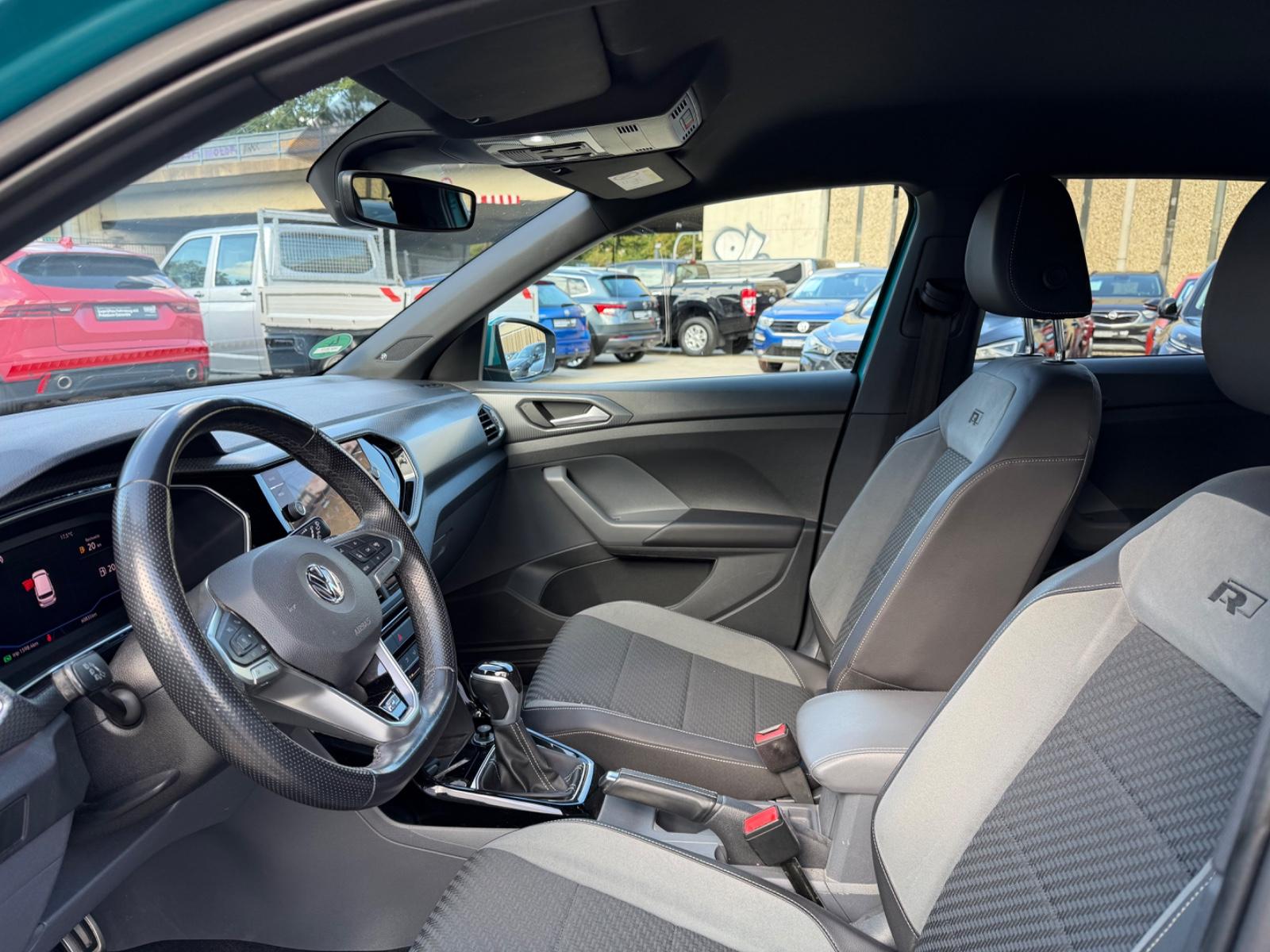 Volkswagen T-Cross Style R-Line
