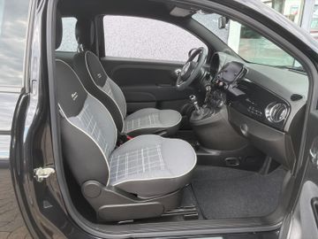 Fahrzeugabbildung Fiat 500 Lounge