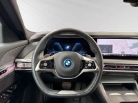 BMW 750 - Vorschau Bild 12