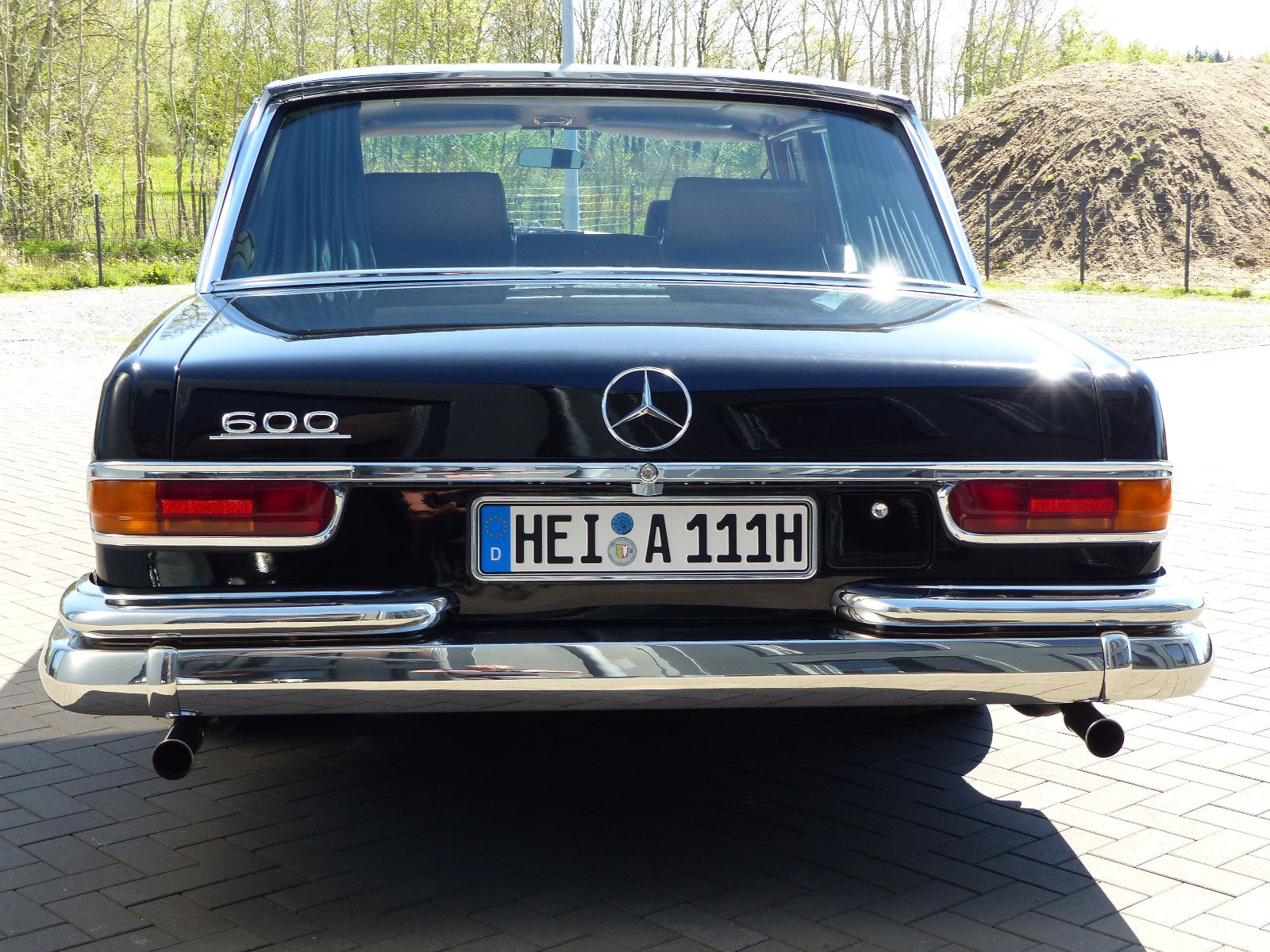 Fahrzeugabbildung Mercedes-Benz 600