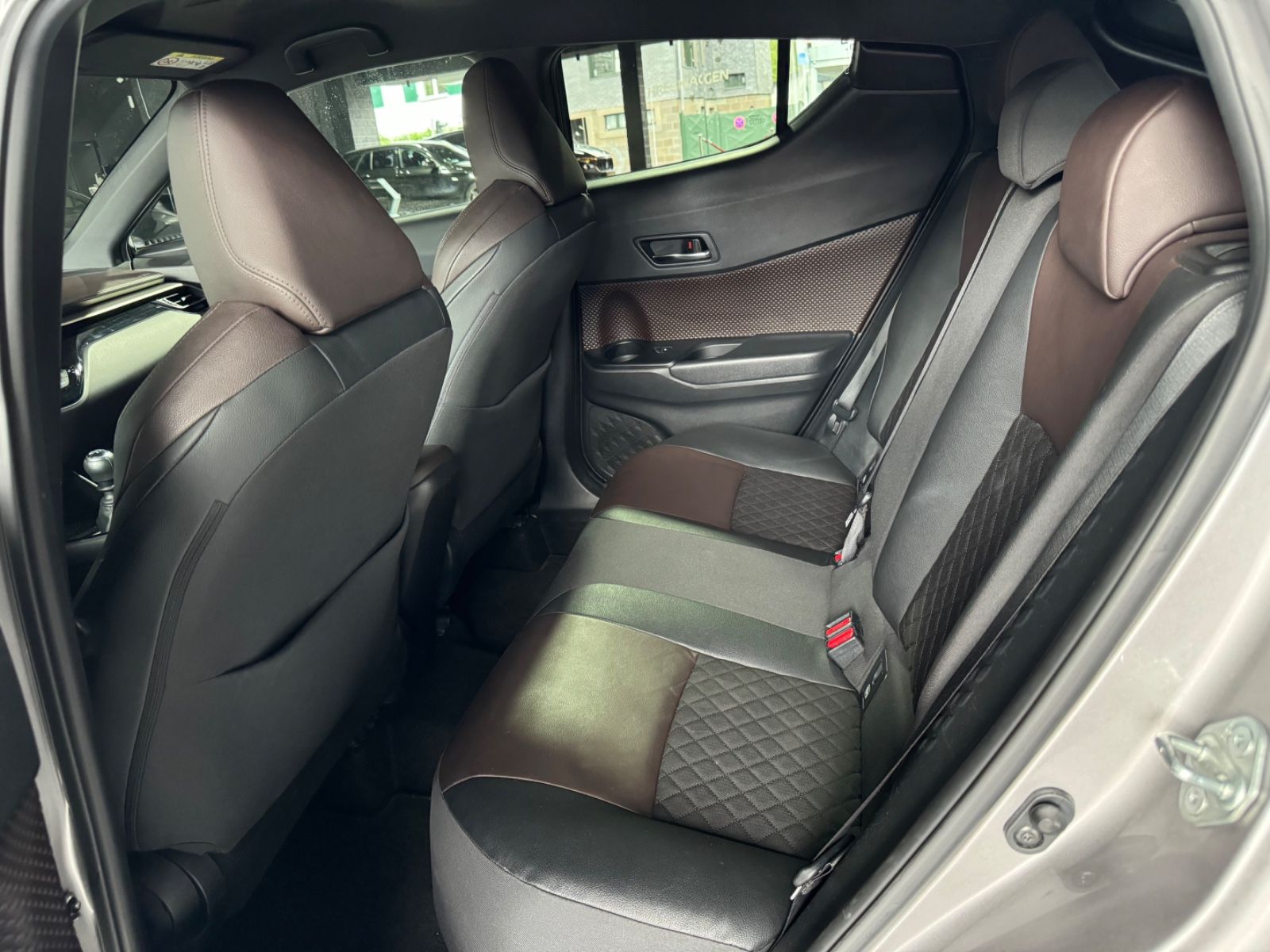 Fahrzeugabbildung Toyota C-HR Lounge 1.2 Turbo/KAMERA/NAVI/KLIMA/