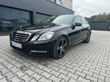 Mercedes-Benz E 300 BlueTEC HYBRID AVANTGARDE AVANTGARDE