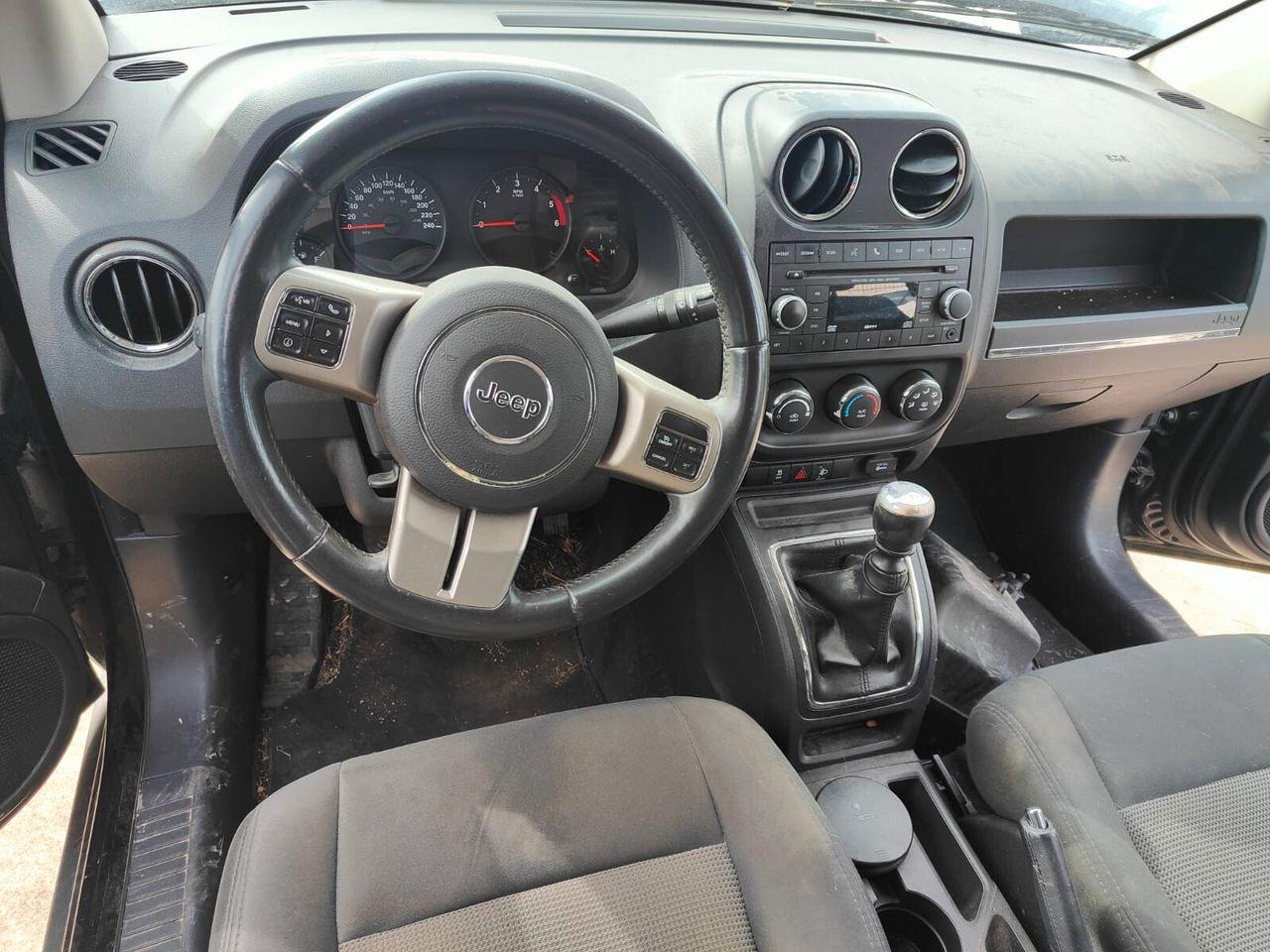 Jeep Compass 2012 — photo 7