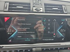 Fahrzeugabbildung DS Automobiles DS 7 1.6 E-Tense 300 Rivoli 4x4 mit AHK