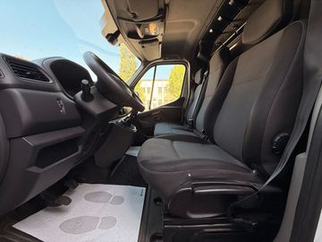 Renault Master - 10