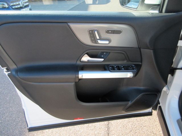 Fahrzeugbild 9