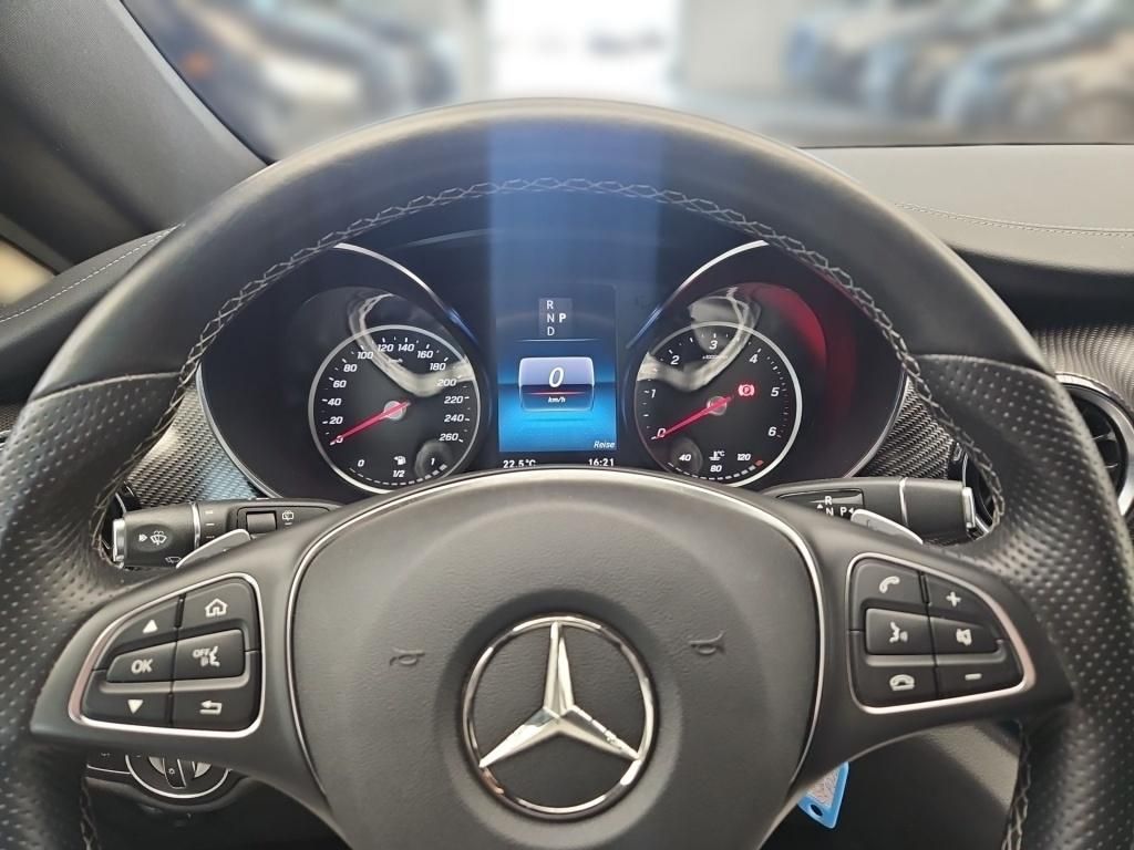 Fahrzeugabbildung Mercedes-Benz V 300 EAV extralang AMG 7 Sitze 2,5t AHK Belüftg